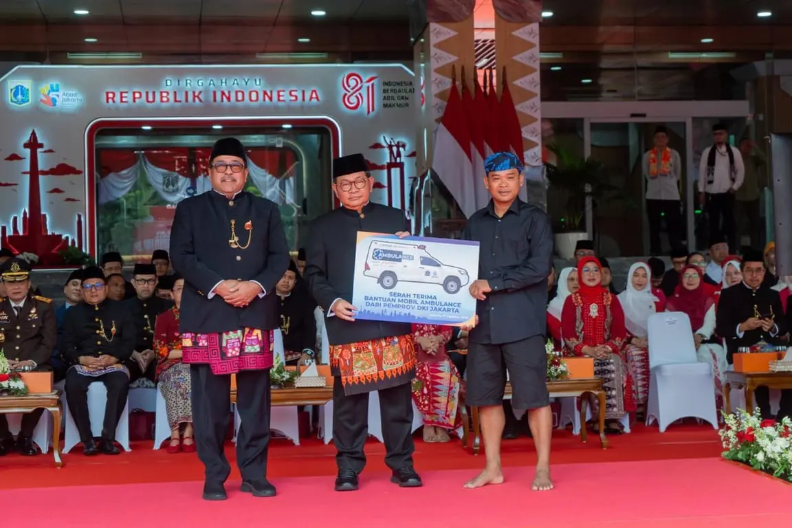 “HUT ke-81 RI, PAM JAYA Rayakan Kebersamaan dan Dukung Penyerahan Ambulans untuk Masyarakat Suku Baduy”
