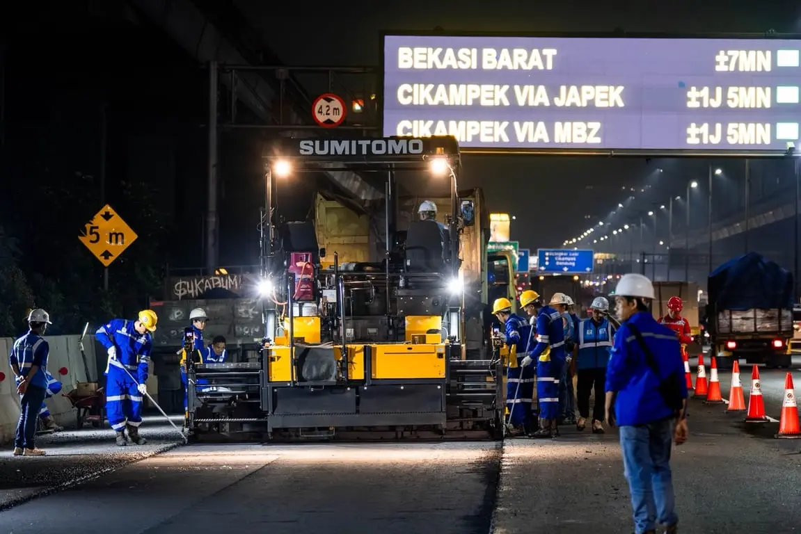 Pastikan Infrastruktur Jalan Tol Tetap Andal,  PT Jasamarga Tollroad Maintenance Laksanakan Pekerjaan Preservasi di Jalan Tol Jakarta–Cikampek