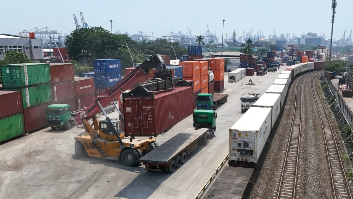 KAI Logistik Kelola 1,9 Juta Ton Barang pada Juli 2026, Angkutan Peti Kemas Tumbuh Tertinggi
