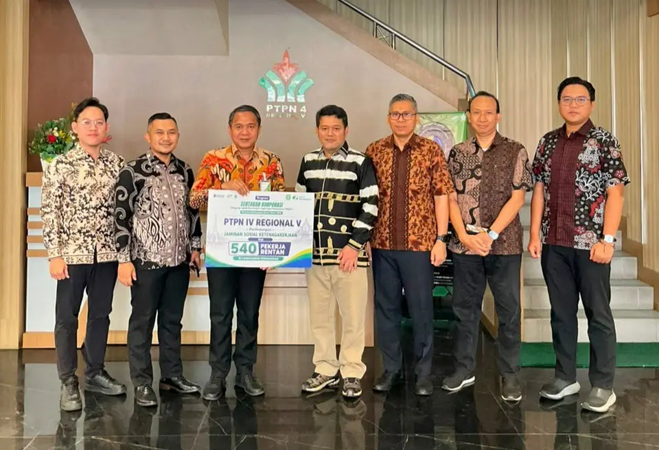 PTPN IV PalmCo, Subholding PTPN III (Persero) Salurkan Perlindungan BPJS Ketenagakerjaan bagi 550 Pekerja Rentan Kalbar