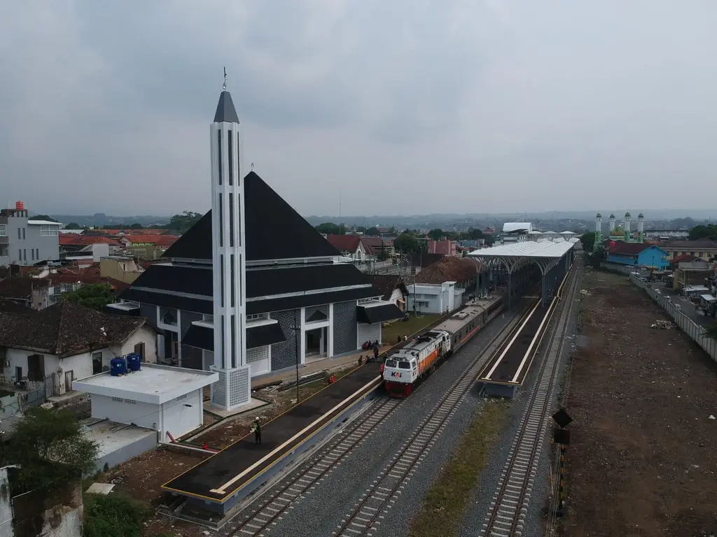 Tujuh Stasiun Daop 2 Bandung Jadi Simpul Mobilitas Yang Meningkatkan Pertumbuhan Ekonomi di Jabar